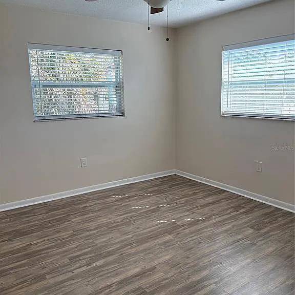 555 69th Ave #7 — Photo 16