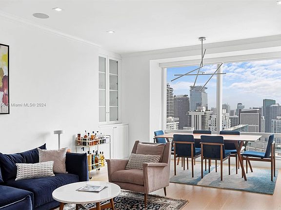 4th image of 1425 Brickell Ave APT 51D