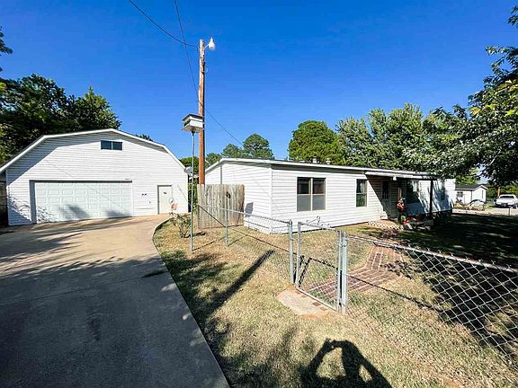 3rd image of 42 Quail Ridge Rd