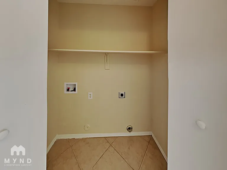 8520 W Palm Ln #1093 — Photo 15