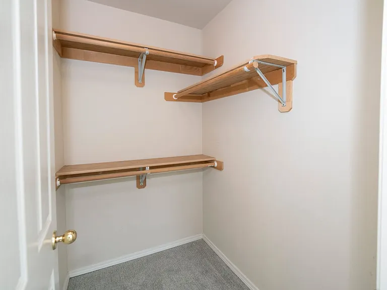 5423 Cape Seville Dr — Photo 32