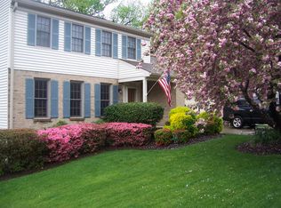 16031 Fairway Dr, Dumfries, VA 22025