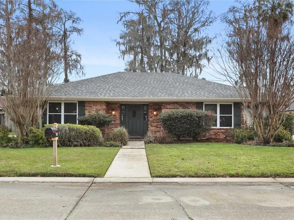 106 Melrose Dr, Destrehan, LA 70047