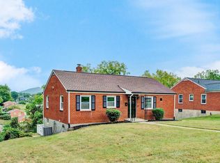 2811 Ordway Dr NW, Roanoke, VA 24017