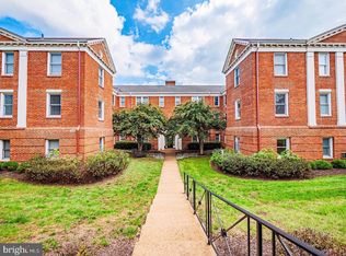 922 S Washington St APT 310, Alexandria, VA 22314