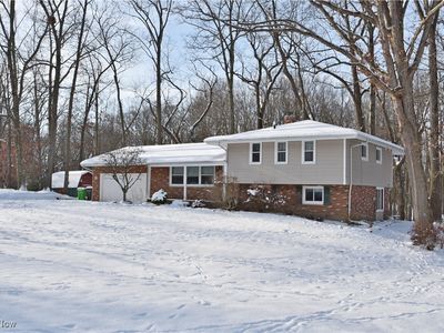 7070 Kral Dr, Walton Hills, OH, 44146