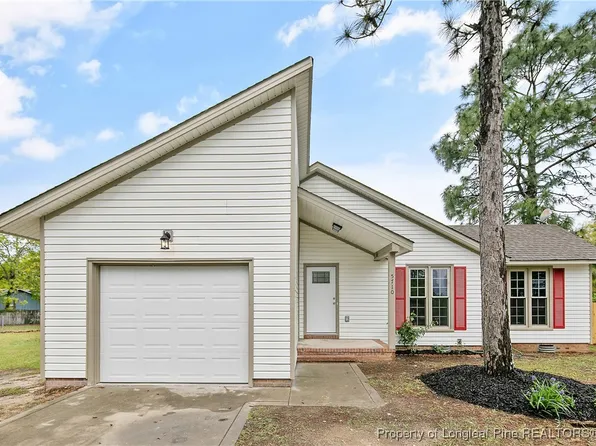 5710 Player Cir, Hope Mills, NC 28348