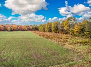 Martin Rd, North Benton, OH 44449