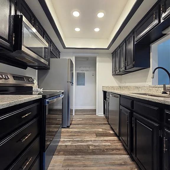 1038 Signal Ridge Pl — Photo 2
