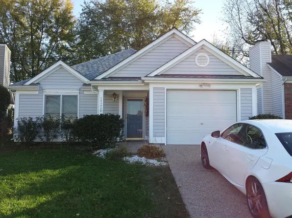 10508 Going Ct, Louisville, KY 40241