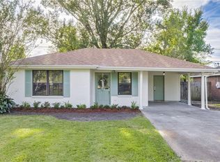105 Dianne Dr, Saint Rose, LA 70087