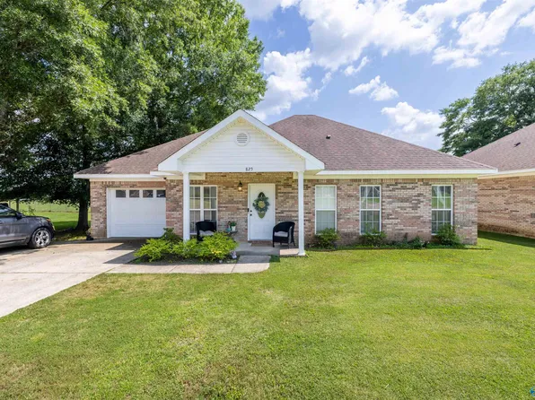 825 4th Ave SW, Hamilton, AL 35570
