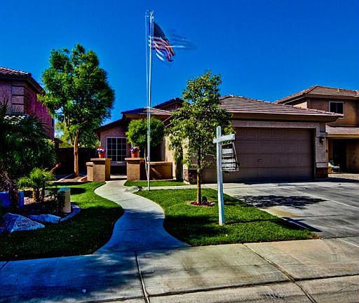 2nd image of 1056 E Desert Holly Dr