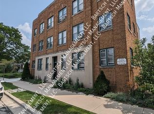 1624 S 75th St APT 301, Milwaukee, WI 53214