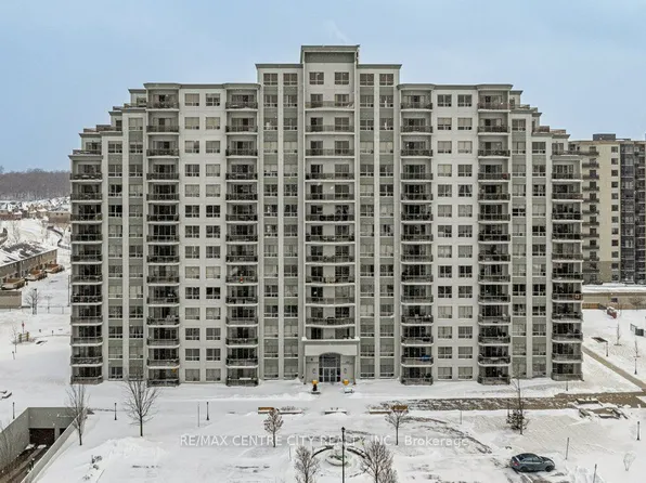 1030 Coronation Dr #709, London, ON N6G 0G5