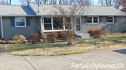 1st image of 1102 W Northfield Blvd