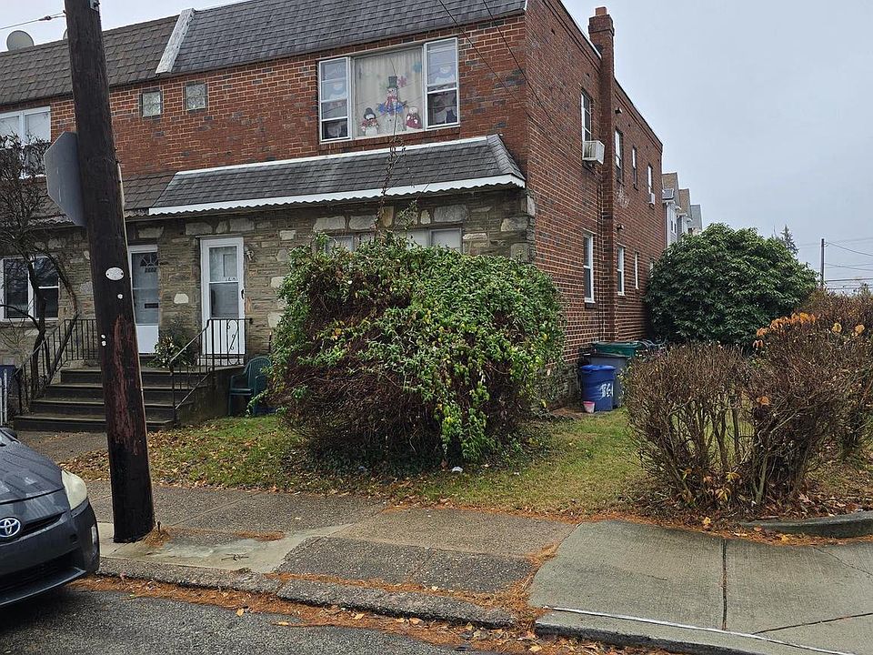 2nd image of 1600 Stanwood St