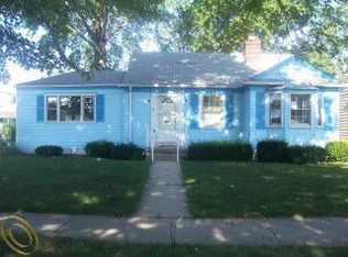 6818 Robinson Ave, Allen Park, MI 48101