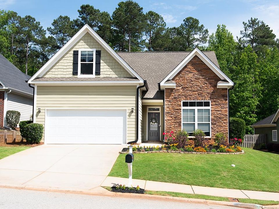 1st image of 775 Herrington Dr