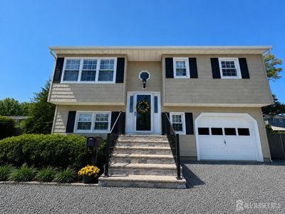 637 Bray Ave, Port Monmouth, NJ, 07758