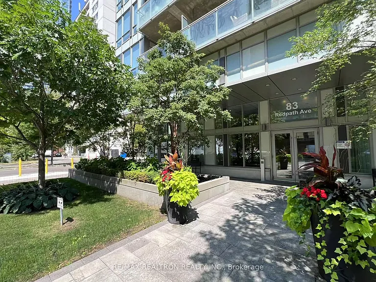 83 Redpath Ave #204 — Photo 2