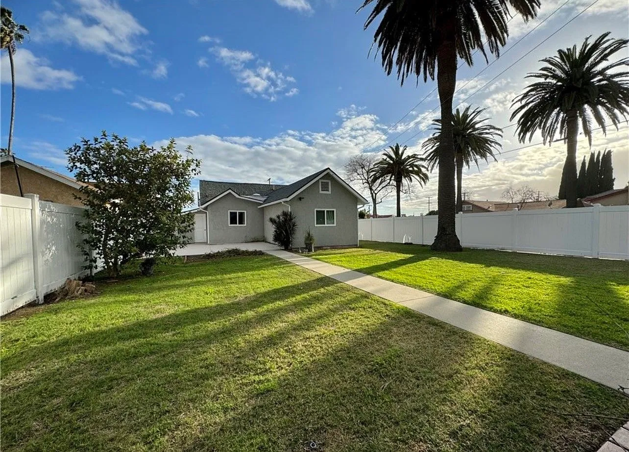 Elm Ave, San Gabriel — Photo 1