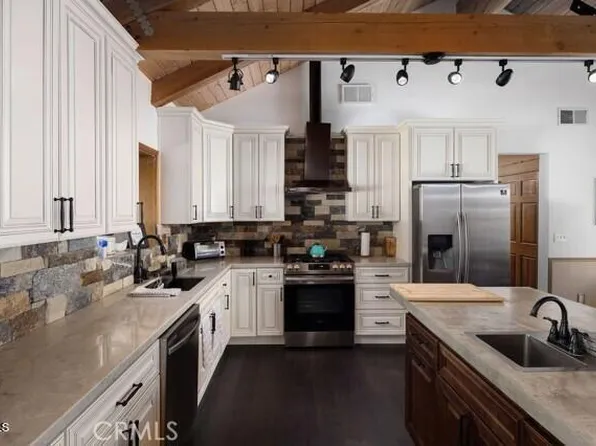 15909 Edgewood Way, Pine Mountain Club, CA 93222
