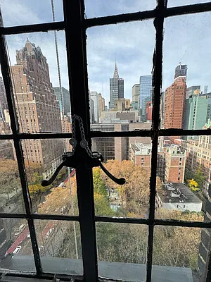 Rented by YKLL LLC | media 71