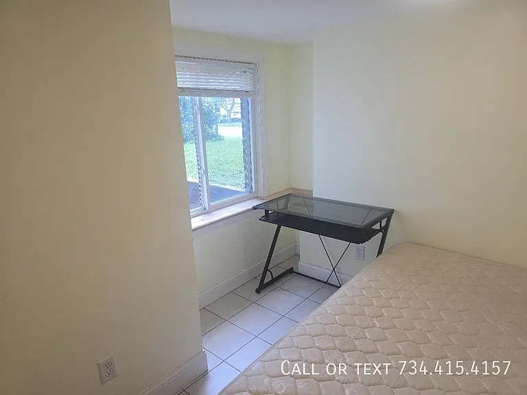707 S Division St #1 — Photo 28