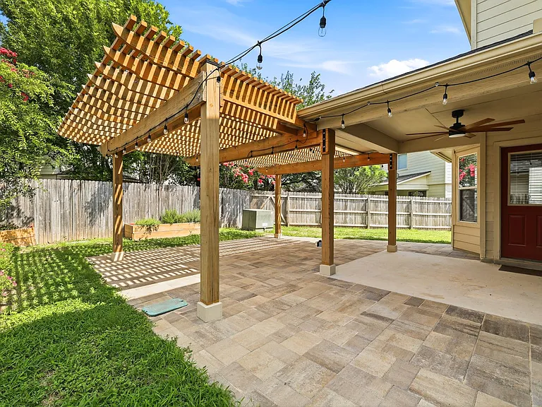 11102 Dewberry Fld — Photo 25