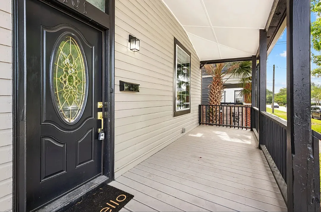 4 bed, 1931 sqft, $2,450 — Photo 3