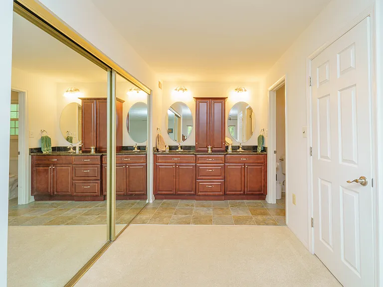 6224 Capella Ave — Photo 18