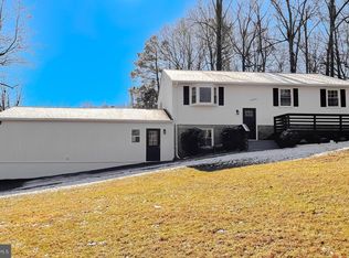 39800 Daniel Cir, Mechanicsville, MD 20659