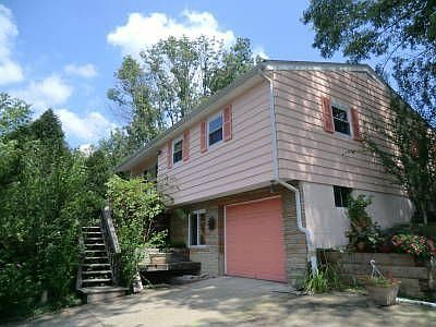 1st image of 47 Canterbury Dr