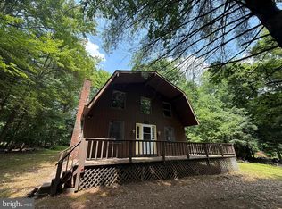 2542 Skyway Dr, Kunkletown, PA 18058