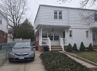4826 Clearview Expy, Flushing, NY 11364