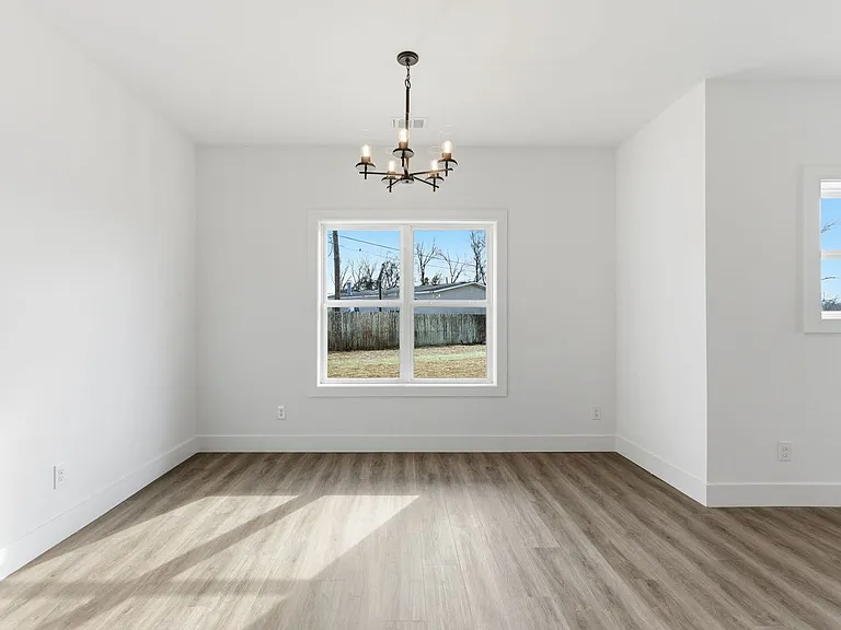 1029 Scenic View Ct — Photo 9