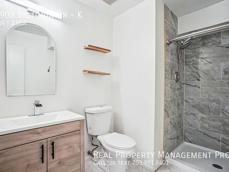 6908 Victoria Dr #K — Photo 21