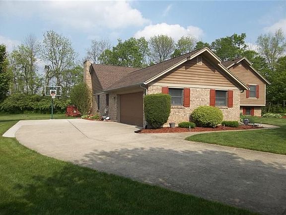 2nd image of 9520 Windwood Point