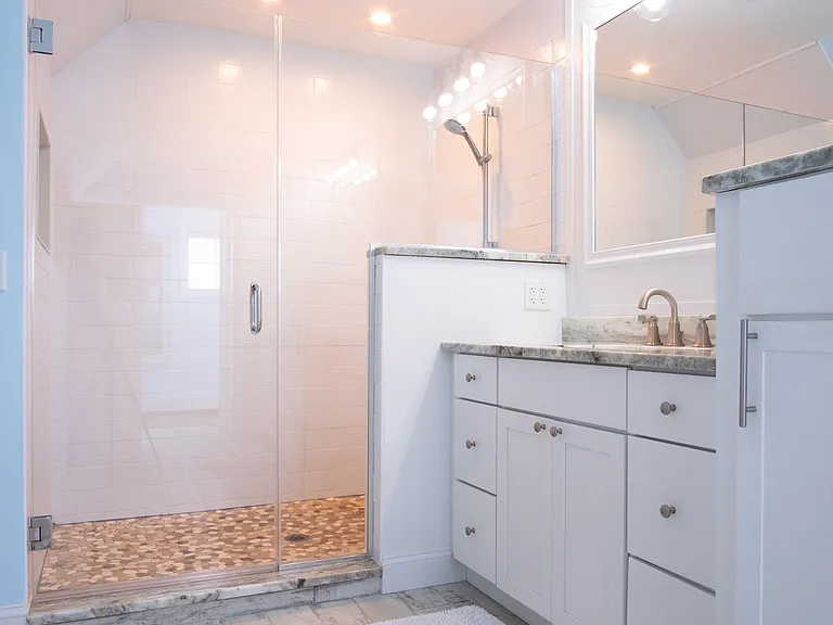 42 Reggio Ave — Photo 4