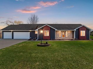 W3195 Rock Rd, Freedom, WI 54913