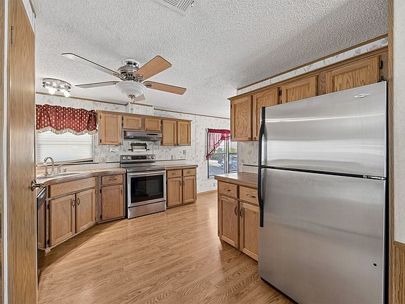 3rd image of 85256 Stephen Rd