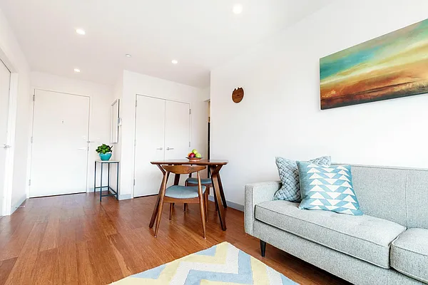 Rented by KeyWorthy | media 11