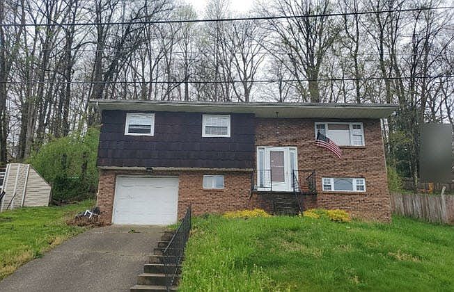 1st image of 134 Tompkins Dr