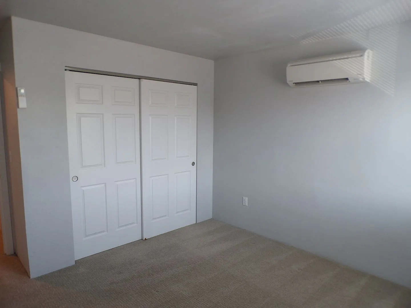 Cozy Townhome for Rent — Photo 2