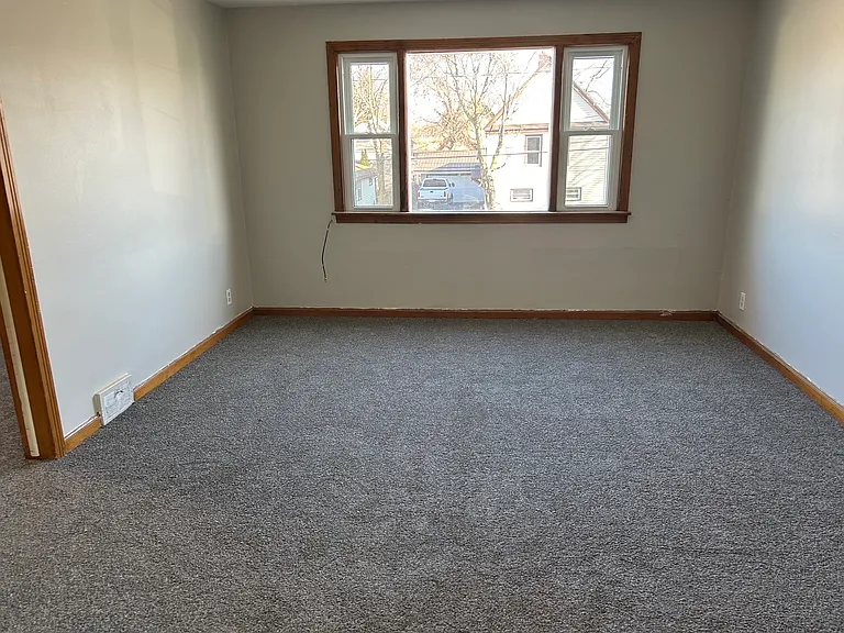 35 Willow St #2 — Photo 6