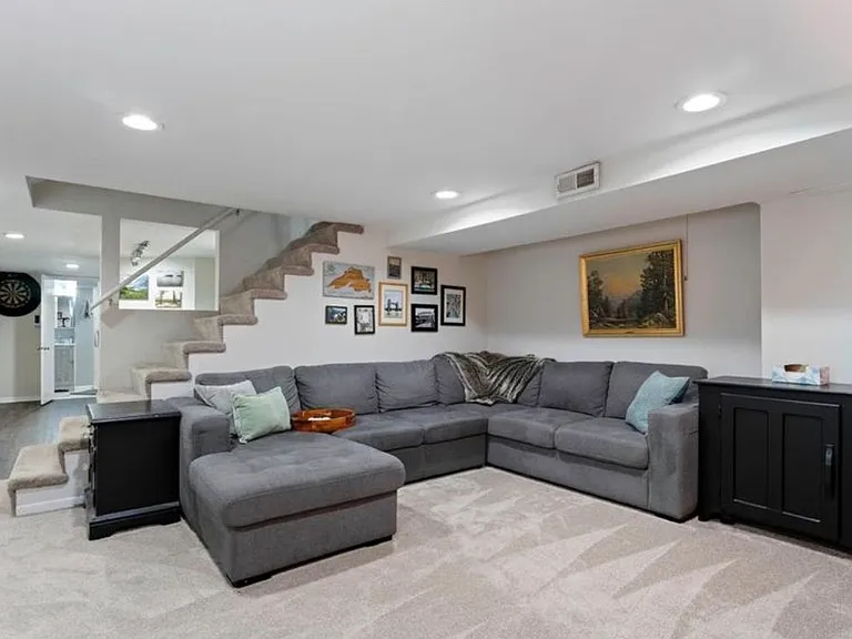 5516 France Ave S #2 — Photo 6