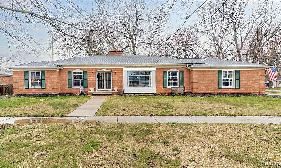 15075 Kinloch, Redford, MI 48239 Zillow