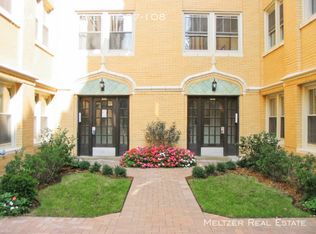 1941 Grove Ave #1927-108, Berwyn, IL 60402