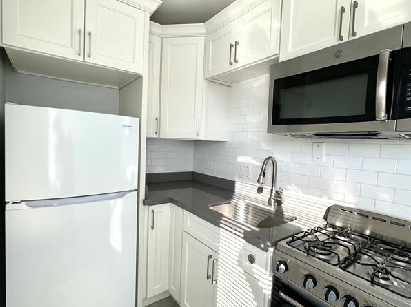 14855 Bancroft Ave APT 10